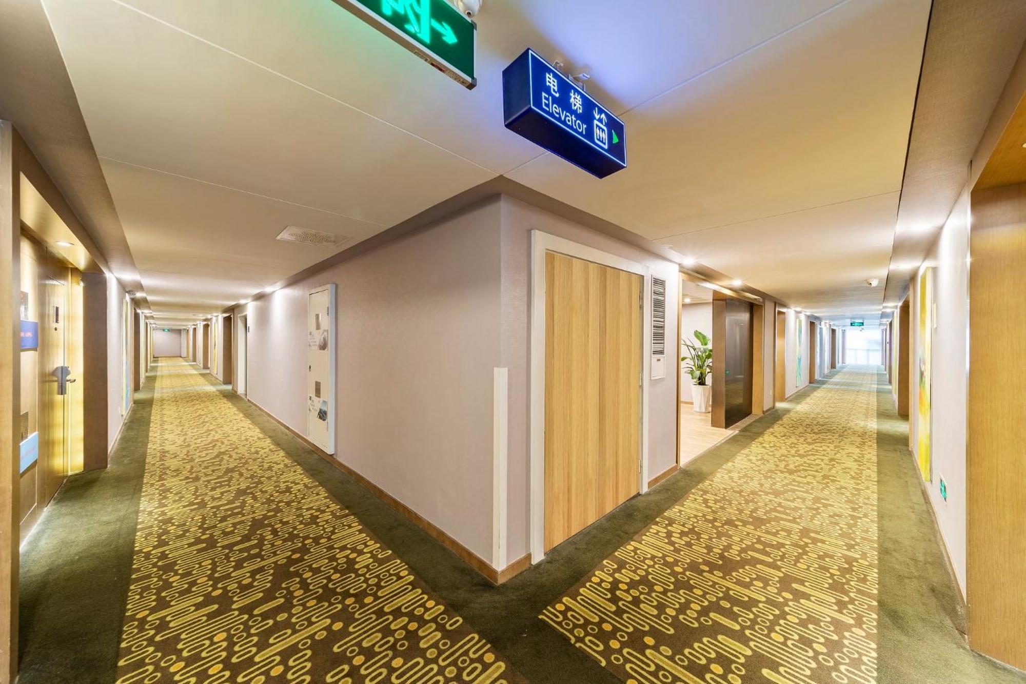 Holiday Inn Express Dujiangyan Ancient City Εξωτερικό φωτογραφία