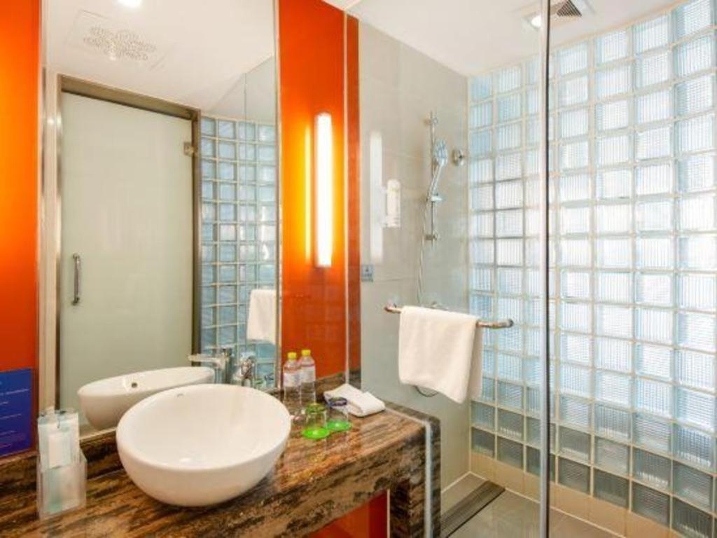 Holiday Inn Express Dujiangyan Ancient City Εξωτερικό φωτογραφία